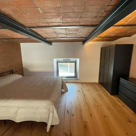 דירה Loft Industrial גרוסטו